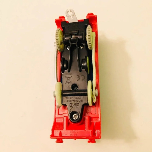 2013 Thomas the Train Trackmaster  Engine Motorized - Picture 6 of 12